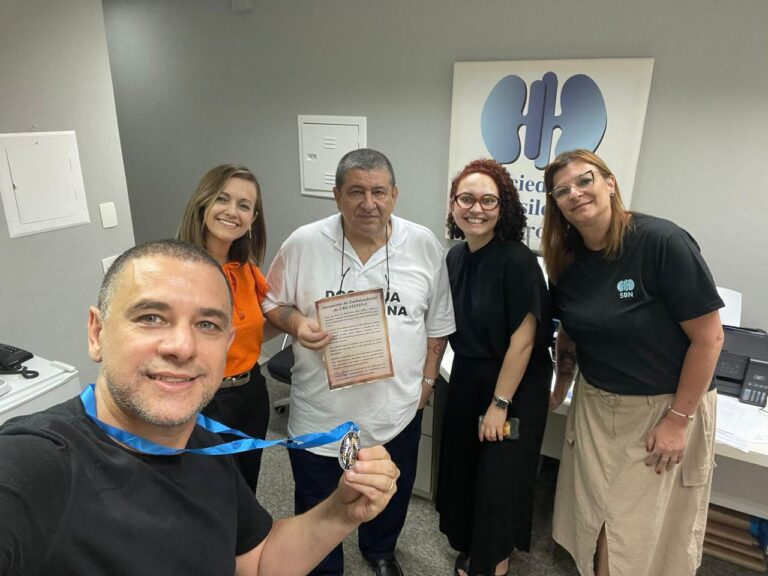 Edison Souza, sócio remido da SBN e conhecido como “Edison da Creatinina” visita a sede, em São Paulo!