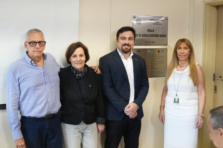 Depoimentos marcam cerimônia histórica da SBN no HC-FMUSP e reforçam legado da Nefrologia brasileira