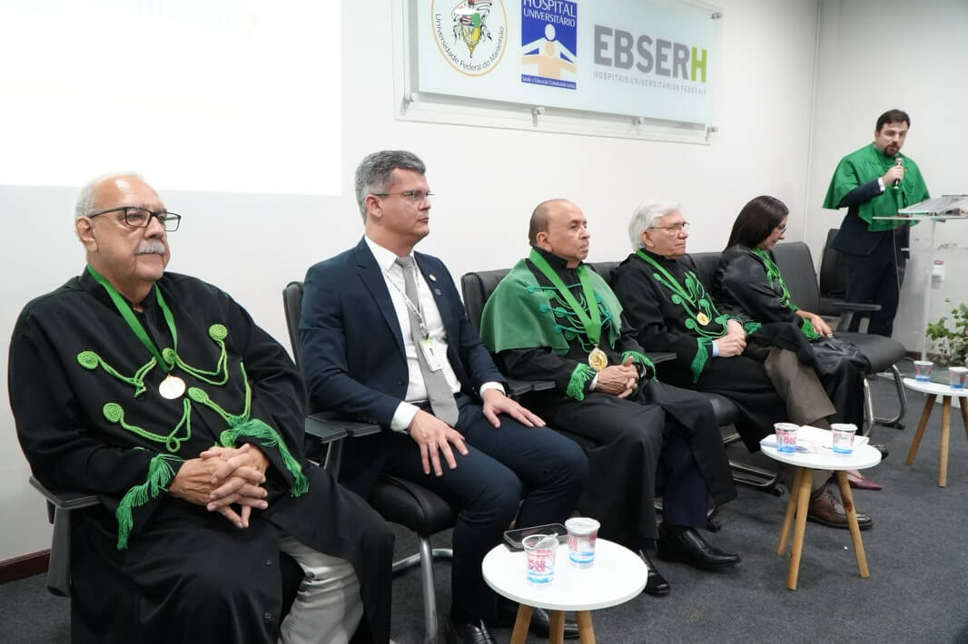 José Moura Neto, recebe título de Acadêmico Honorário da Academia Maranhense de Medicina