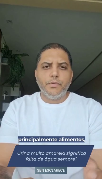 A cor da urina pode indicar algum problema nos rins?