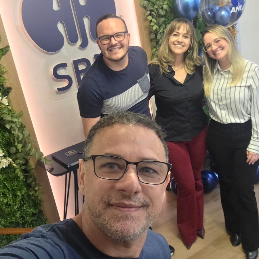 Casa do Nefrologista recebe a visita de amigos